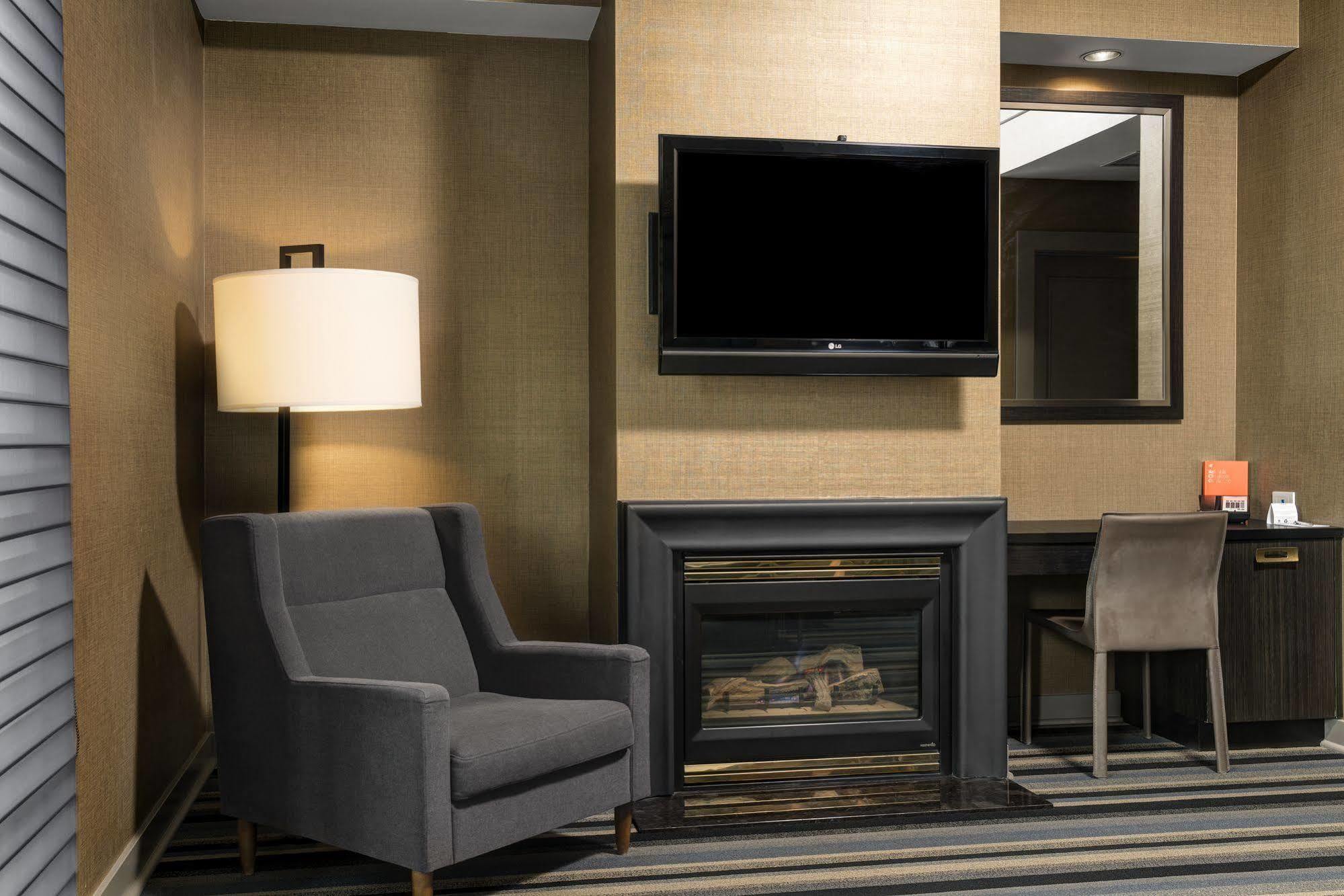 Hotel Arts Kensington YYC Eksteriør bilde