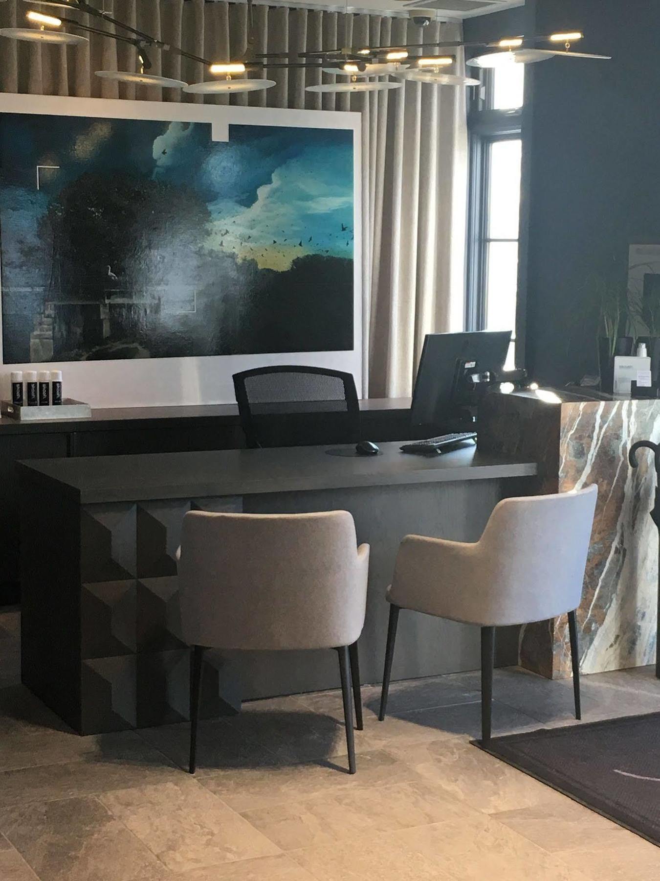 Hotel Arts Kensington YYC Eksteriør bilde