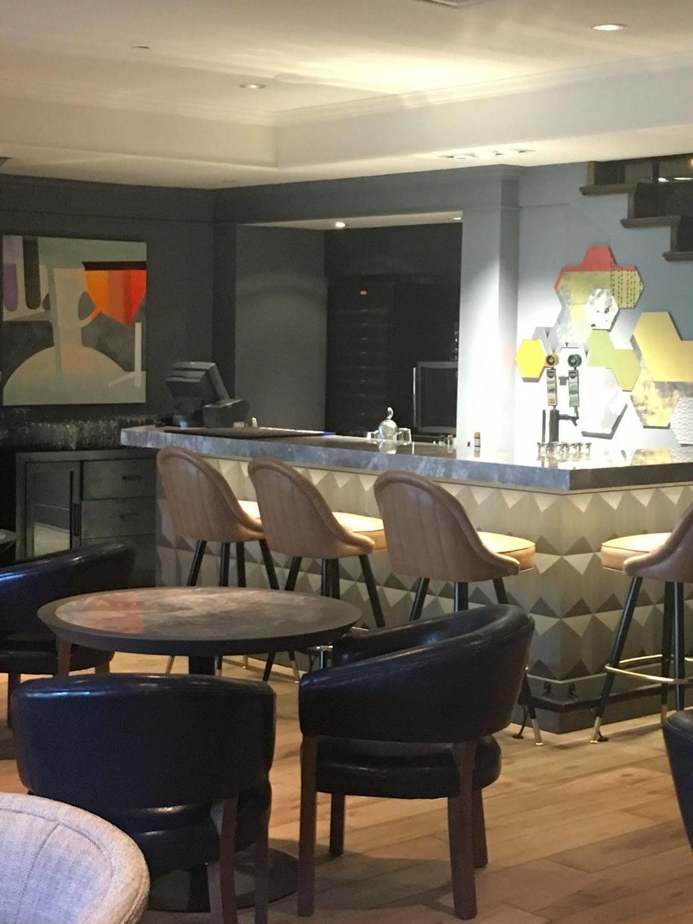 Hotel Arts Kensington YYC Eksteriør bilde