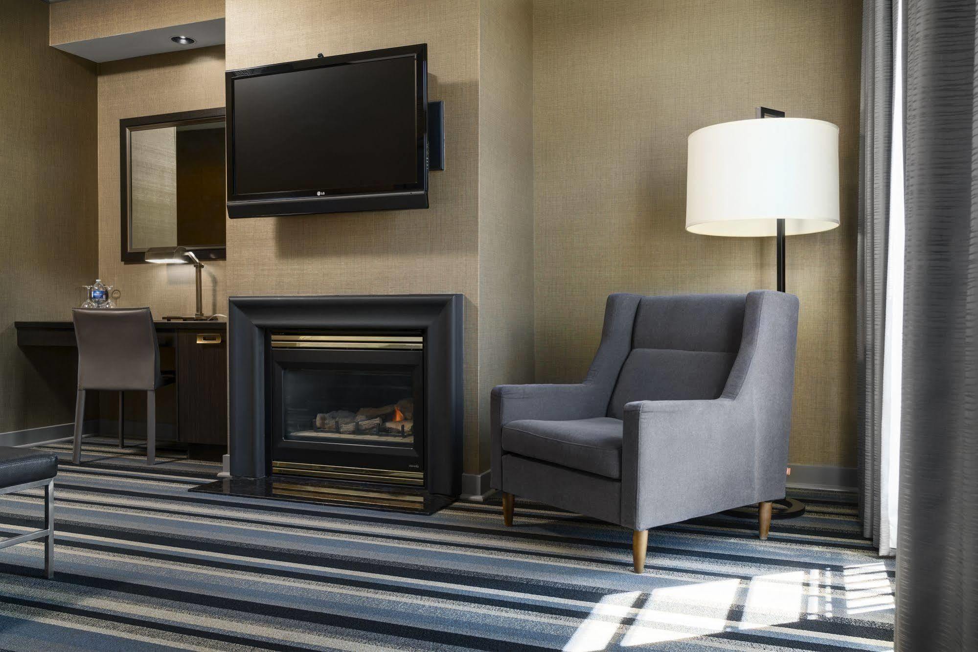 Hotel Arts Kensington YYC Eksteriør bilde